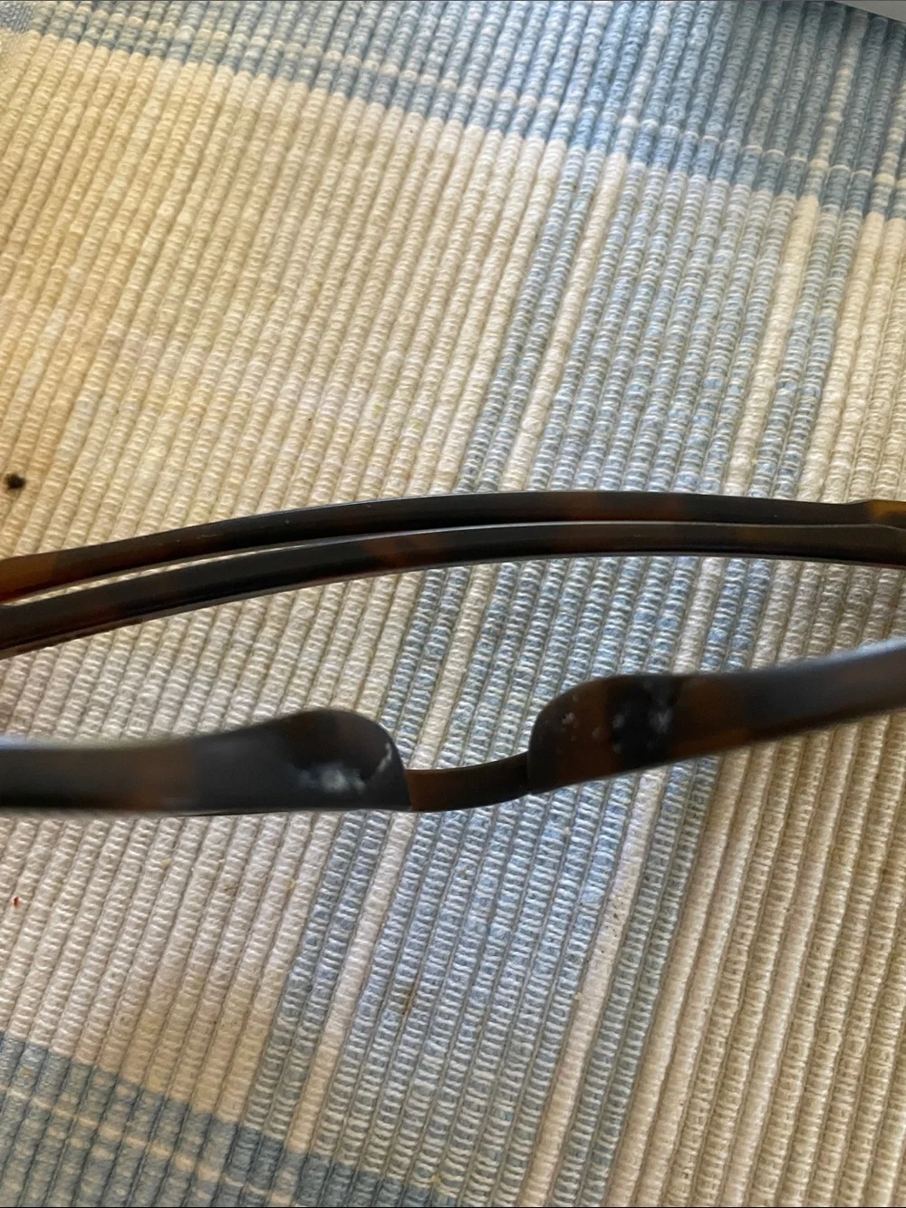 Oakley Latch Tortoise